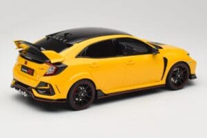 Honda Civic Type R FK8 Euro Spec Жълт Otto 1:18 OT1111 Смола — снимка 2 от 6