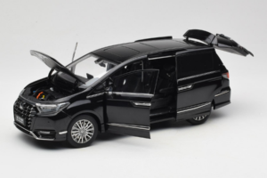 Honda Elysion Тъмносин OEM 1:18 26701 Метал — снимка 2 от 8