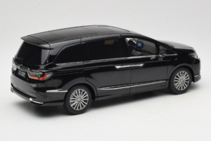 Honda Elysion Тъмносин OEM 1:18 26701 Метал — снимка 3 от 8