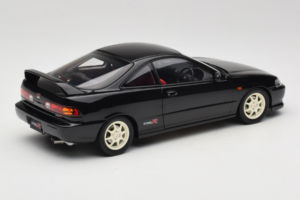 Honda Integra Type R DC2 Pre-Facelift Flamenco Black Pearl MotorHelix 1:18 M85203 Метал — снимка 3 от 8