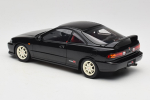 Honda Integra Type R DC2 Pre-Facelift Flamenco Black Pearl MotorHelix 1:18 M85203 Метал — снимка 7 от 8
