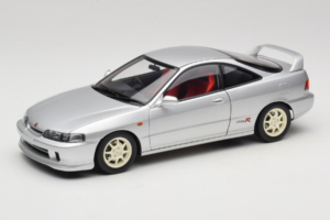 Honda Integra Type R DC2 Pre-Facelift Vogue Silver Metallic MotorHelix 1:18 M85202 Метал