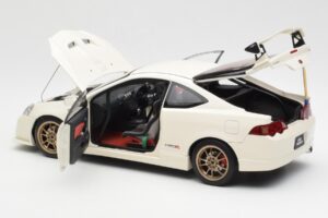 Honda Integra DC5 Type R Mugen Бял AUTOart 1:18 73251 Метал — снимка 5 от 8