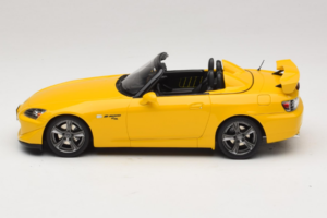 Honda S2000 AP2 CR New Indy Yellow Pearl Otto 1:18 OT1231 Смола — снимка 3 от 6