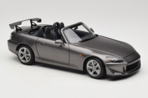 Honda S2000 AP2 Type S Moon Rock Metallic MotorHelix 1:18 M85111 Метал — снимка 7 от 9