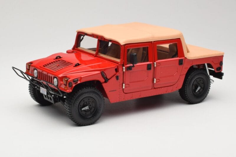 Hummer H1 Soft Top Червен Exoto 1:18 01805 Метал