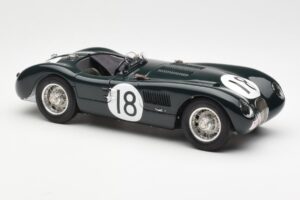 Jaguar C-Type #18 T. Rolt / D. Hamilton 24 Hours of Le Mans Winner 1953 CMC 1:18 M-195 Метал — снимка 4 от 6