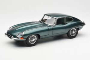 Jaguar E-Type 3.8 Series 1 Тъмно Зелен Kyosho 1:18 08954DG Метал