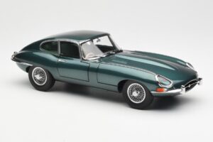Jaguar E-Type 3.8 Series 1 Тъмно Зелен Kyosho 1:18 08954DG Метал — снимка 6 от 8