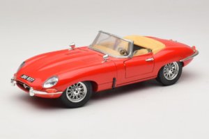 Jaguar E-Type Series 1 Кабриолет Червен Bburago 1:18 3038 Метал