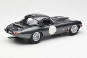 Jaguar E-Type Series 1 Coupe Lightweight Тъмносив AUTOart 1:18 73647 Метал — снимка 3 от 8