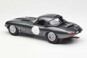 Jaguar E-Type Series 1 Coupe Lightweight Тъмносив AUTOart 1:18 73647 Метал — снимка 7 от 8
