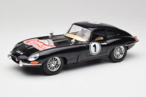 Jaguar E-Type Series 1 #1 British Racing Green Bburago 1:18 3018-M3 Метал