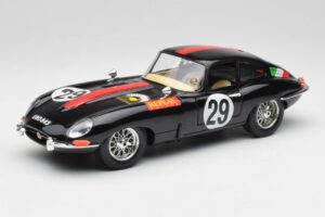 Jaguar E-Type #29 Черен Bburago 1:18 3018-M4 Метал