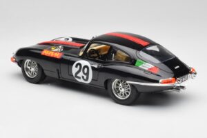 Jaguar E-Type #29 Черен Bburago 1:18 3018-M4 Метал — снимка 7 от 8