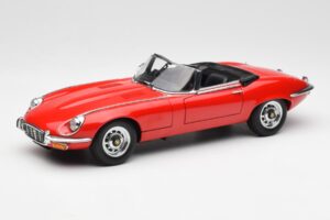 Jaguar E-Type Roadster Series III V12 Червен AUTOart 1:18 73523 Метал