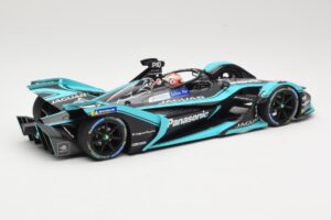 Jaguar I-Type 3 Panasonic Jaguar Racing #3 N. Piquet Jr. Formula E Season 5 2019 Minichamps 1:18 114180003 Метал — снимка 2 от 6