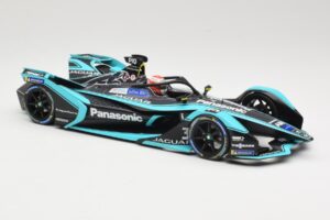 Jaguar I-Type 3 Panasonic Jaguar Racing #3 N. Piquet Jr. Formula E Season 5 2019 Minichamps 1:18 114180003 Метал — снимка 4 от 6