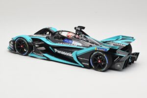 Jaguar I-Type 3 Panasonic Jaguar Racing #3 N. Piquet Jr. Formula E Season 5 2019 Minichamps 1:18 114180003 Метал — снимка 5 от 6