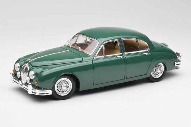 Jaguar Mk II British Racing Зелен Maisto 1:18 50287 Метал
