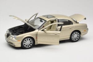 Jaguar S-Type X200 Бронзов Maisto 1:18 50332 Метал — снимка 2 от 8