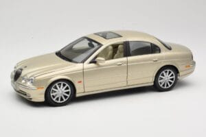 Jaguar S-Type X200 Бронзов Maisto 1:18 50332 Метал