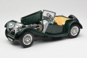 Jaguar SS 100 Roadster Зелен Bburago 1:18 3006 Метал — снимка 2 от 8