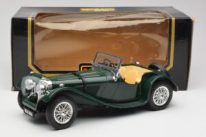 Jaguar SS 100 Roadster Зелен Bburago 1:18 3006 Метал — снимка 8 от 8