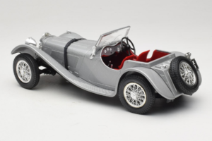 Jaguar SS100 Сребрист Bburago 1:18 3006-M2 Метал — снимка 5 от 6