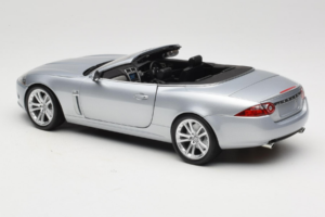 Jaguar XK X150 Кабриолет Сребрист Minichamps 1:18 153130533 Метал — снимка 7 от 8