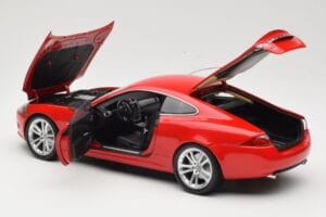 Jaguar XK X150 Червен Minichamps 1:18 150130503 Метал — снимка 5 от 8