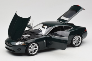 Jaguar XK X150 Зелен Minichamps 1:18 153130503 Метал — снимка 2 от 8