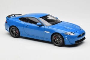 Jaguar XKR-S X150 French Racing Син AUTOart 1:18 73641 Метал — снимка 6 от 8