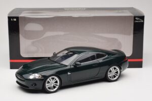 Jaguar XK X150 Coupe Зелен Minichamps 1:18 150130501 Метал — снимка 8 от 8