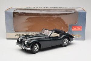 Jaguar XK140 Drophead Coupe Черен Sun Star 1:18 2802 Метал — снимка 8 от 8
