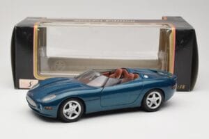 Jaguar XK180 Зелен Maisto 1:18 50337 Метал — снимка 8 от 8