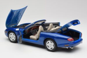 Jaguar XK8 X100 Кабриолет Azure Син Maisto 1:18 50286 Метал — снимка 5 от 8