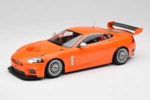 Jaguar XKR GT3 Racing Orange Minichamps 1:18 150081391 Метал