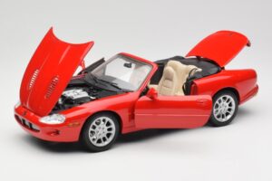 Jaguar XKR X100 Червен Maisto 1:18 50330 Метал — снимка 2 от 8