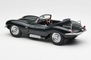 Jaguar XKSS Steve McQueen Personal Car AUTOart 1:18 73526 Метал — снимка 7 от 8