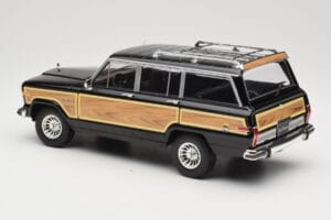Jeep Grand Wagoneer Черен KK-Scale 1:18 KKDC181113 Метал — снимка 5 от 6