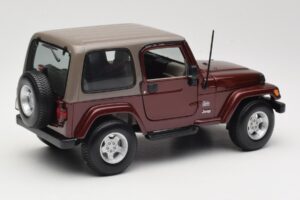 Jeep Wrangler TJ Sahara Червен Maisto 1:18 31662 Метал — снимка 3 от 8