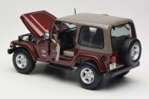Jeep Wrangler TJ Sahara Червен Maisto 1:18 31662 Метал — снимка 5 от 8