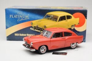 Kaiser Henry J Червен Sun Star 1:18 5092 Метал — снимка 8 от 8