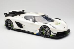 Koenigsegg Jesko Attack Crystal White Pearl GT Spirit 1:12 GT501 Смола — снимка 4 от 6