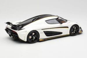 Koenigsegg Regera Crystal Бял GT Spirit 1:18 GT913 Смола — снимка 2 от 6