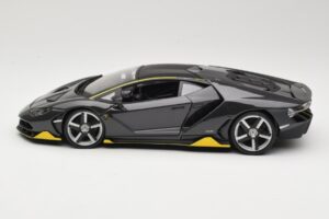 Lamborghini Centenario Сив Maisto 1:18 31386-M1 Метал — снимка 4 от 8