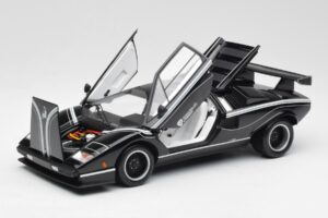 Lamborghini Countach LP500S Черен Kyosho 1:18 08326K Метал — снимка 2 от 8