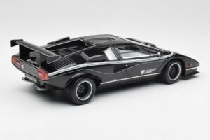 Lamborghini Countach LP500S Черен Kyosho 1:18 08326K Метал — снимка 3 от 8