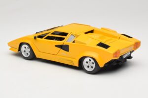 Lamborghini Countach TC Жълт Tonka 1:18 09035-R1 Метал — снимка 7 от 8